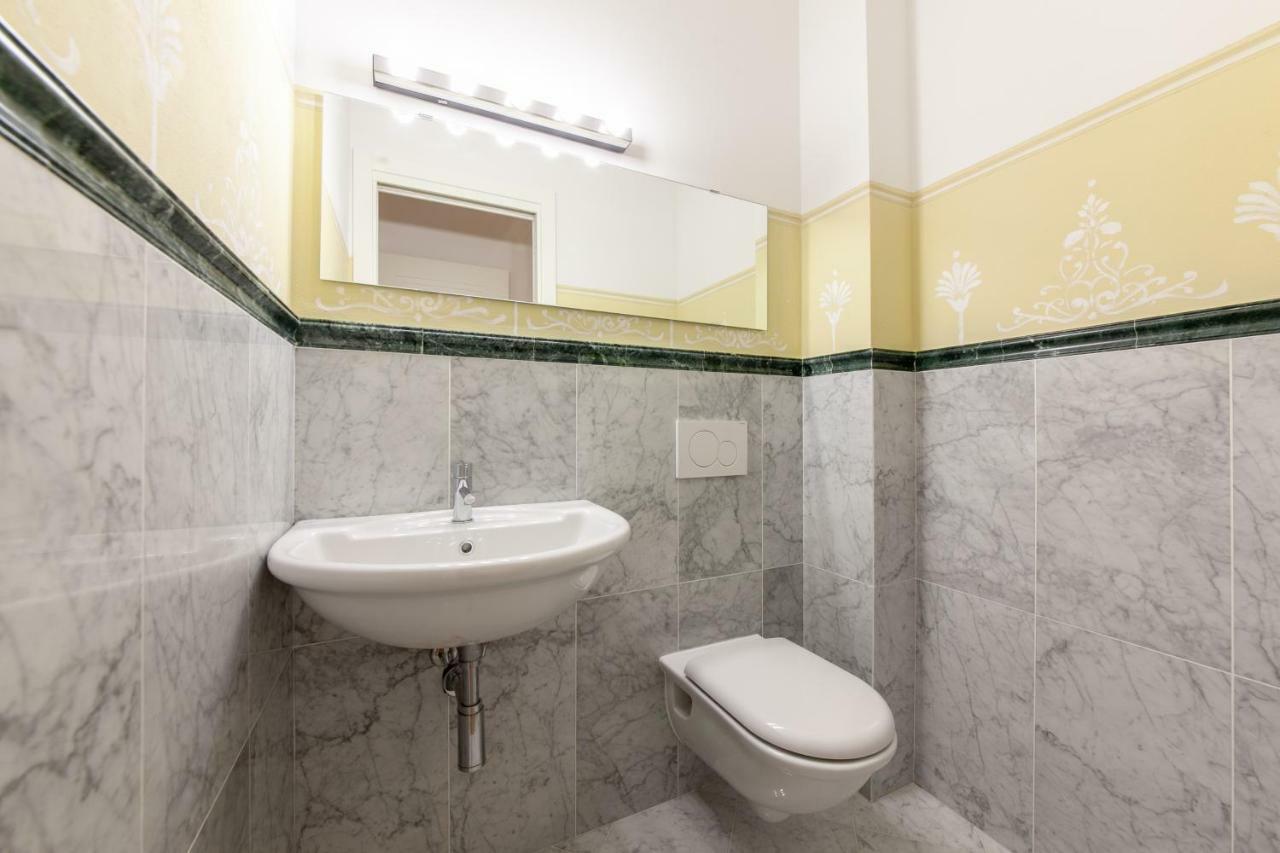 Casajacopo Apartment ลุคคา ภายนอก รูปภาพ