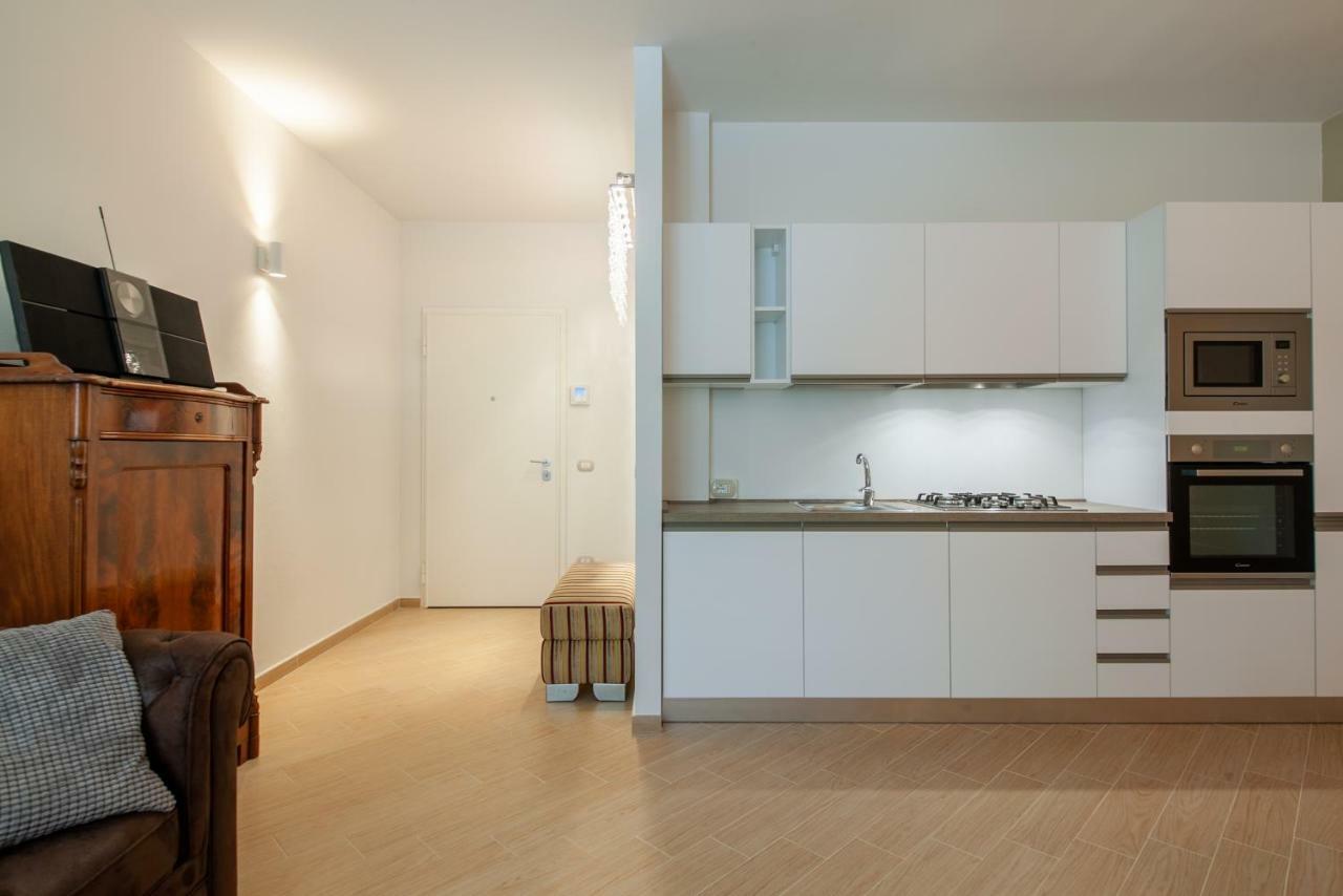 Casajacopo Apartment ลุคคา ภายนอก รูปภาพ
